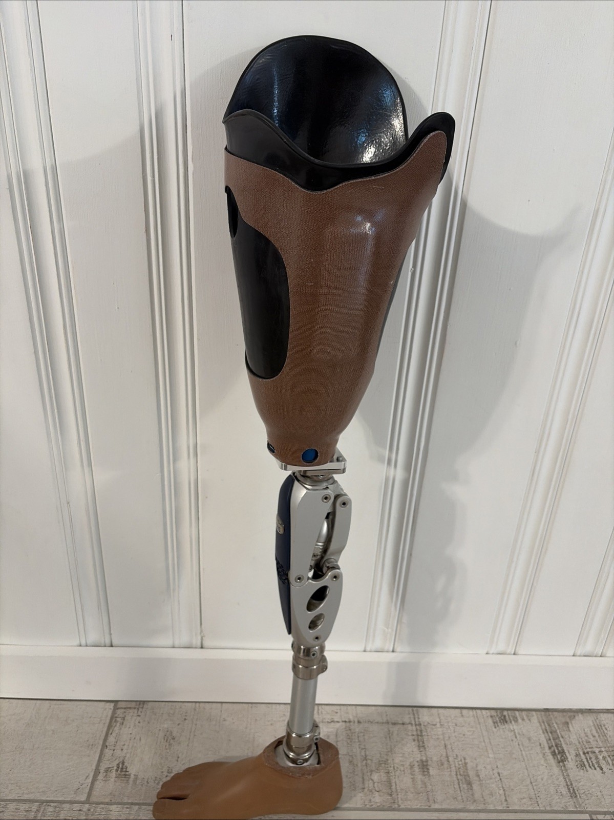 Otto Bock EBS Above Knee Prosthetic Leg And Foot