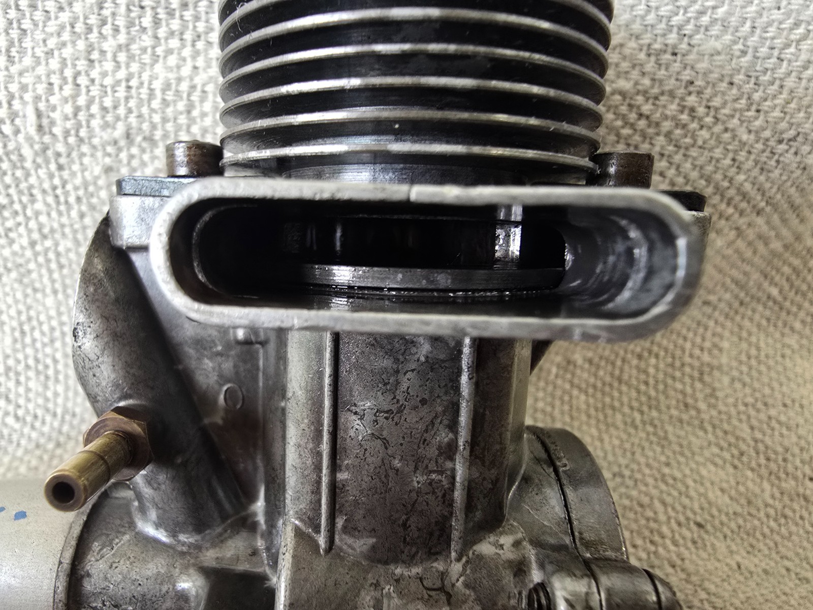Vintage Mohawk Chief OK Cub 29 Model Airplane Engine