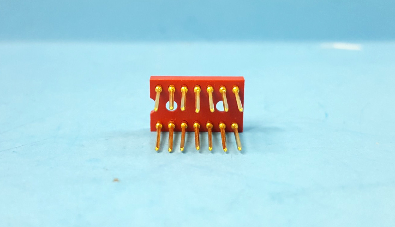 2pcs- IC Socket, 14PIN, GOLD, 0.3", AUGAT, Wire Wrap
