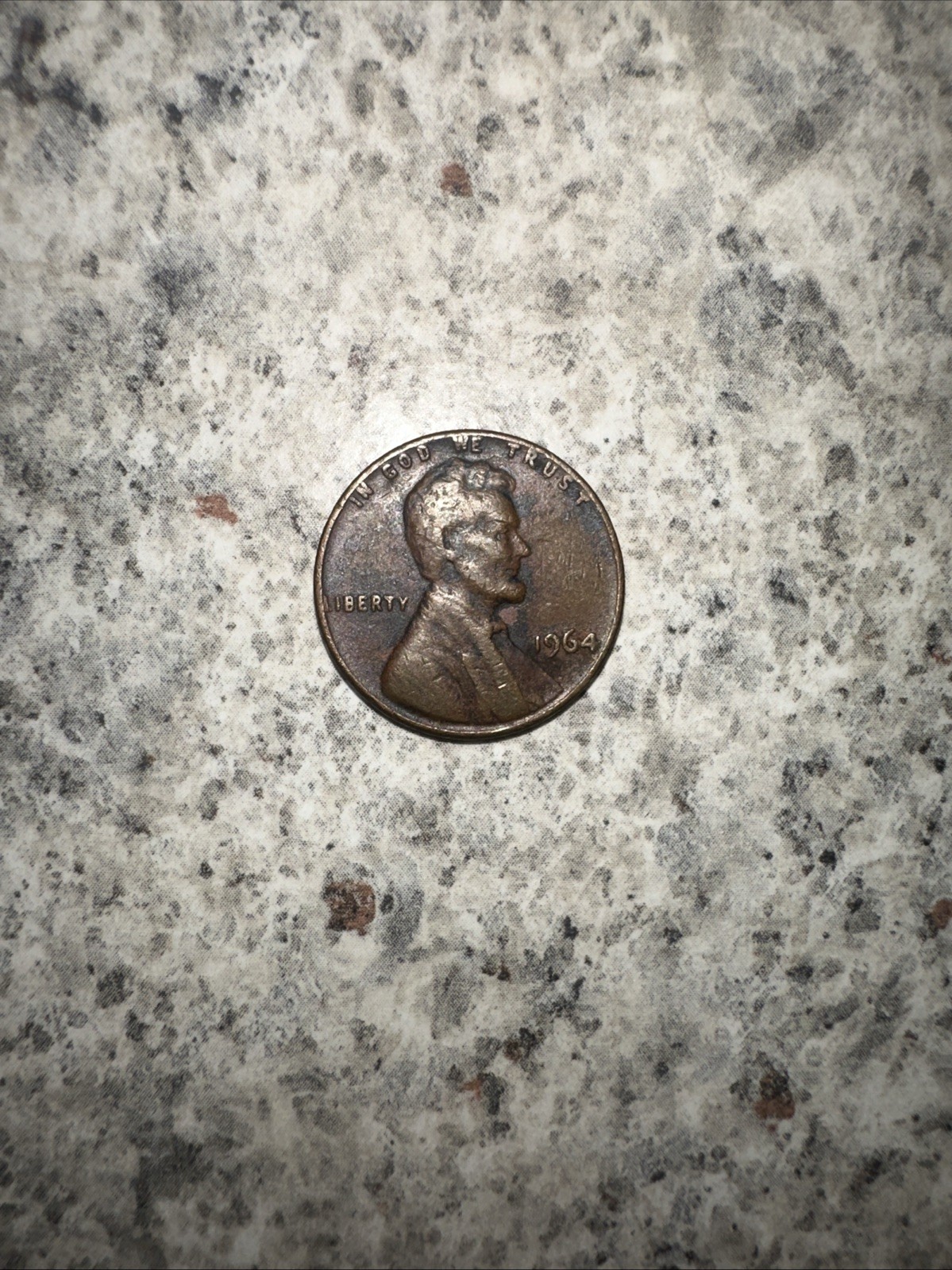 1964 No Mint Mark Lincoln Penny  "L" in LIBERTY and   "IN WE TRUST" on Rim
