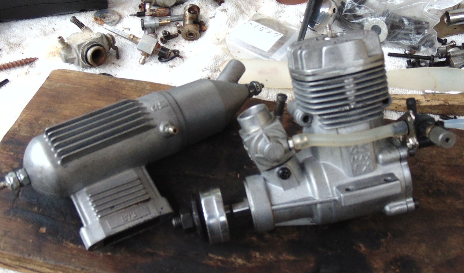 OS FX 46 RC Model Airplane Engine, cleaned well ..