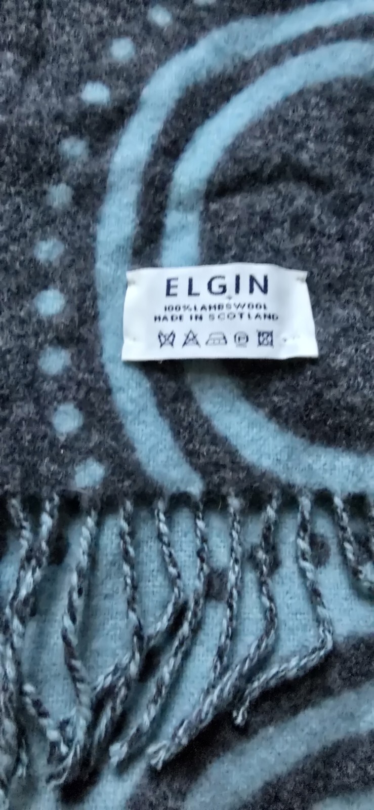 Elgin Scarf 100% Lambs Wool Scotland Grey Blue Reversible 68"