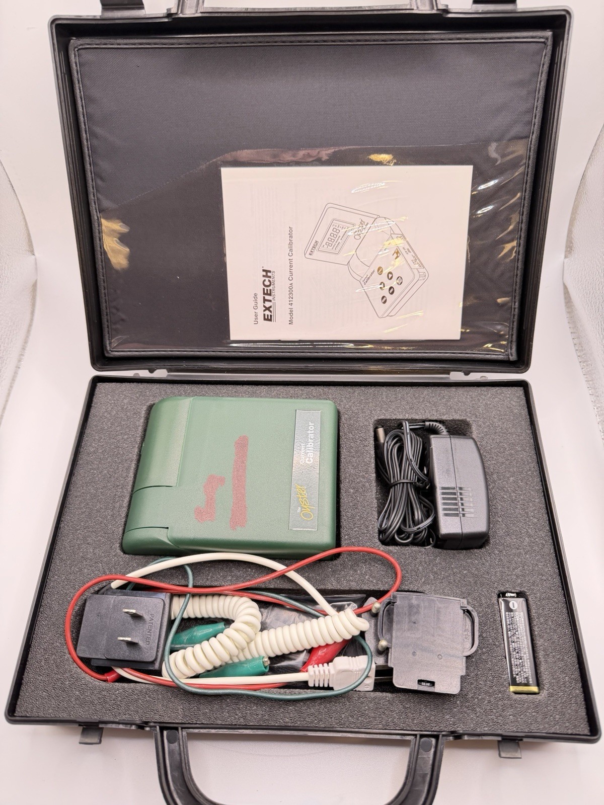 The Oyster current calibrator model 412300