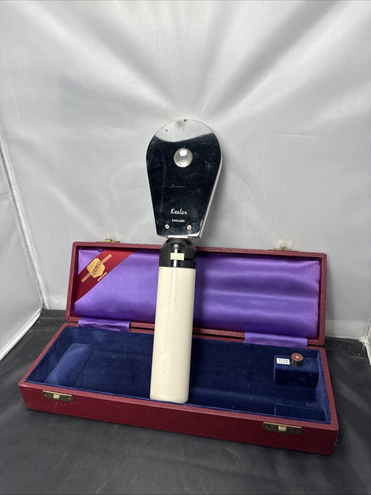 Keeler Klein Keratoscope with Case, Instructions, And Spare Bulb RARE