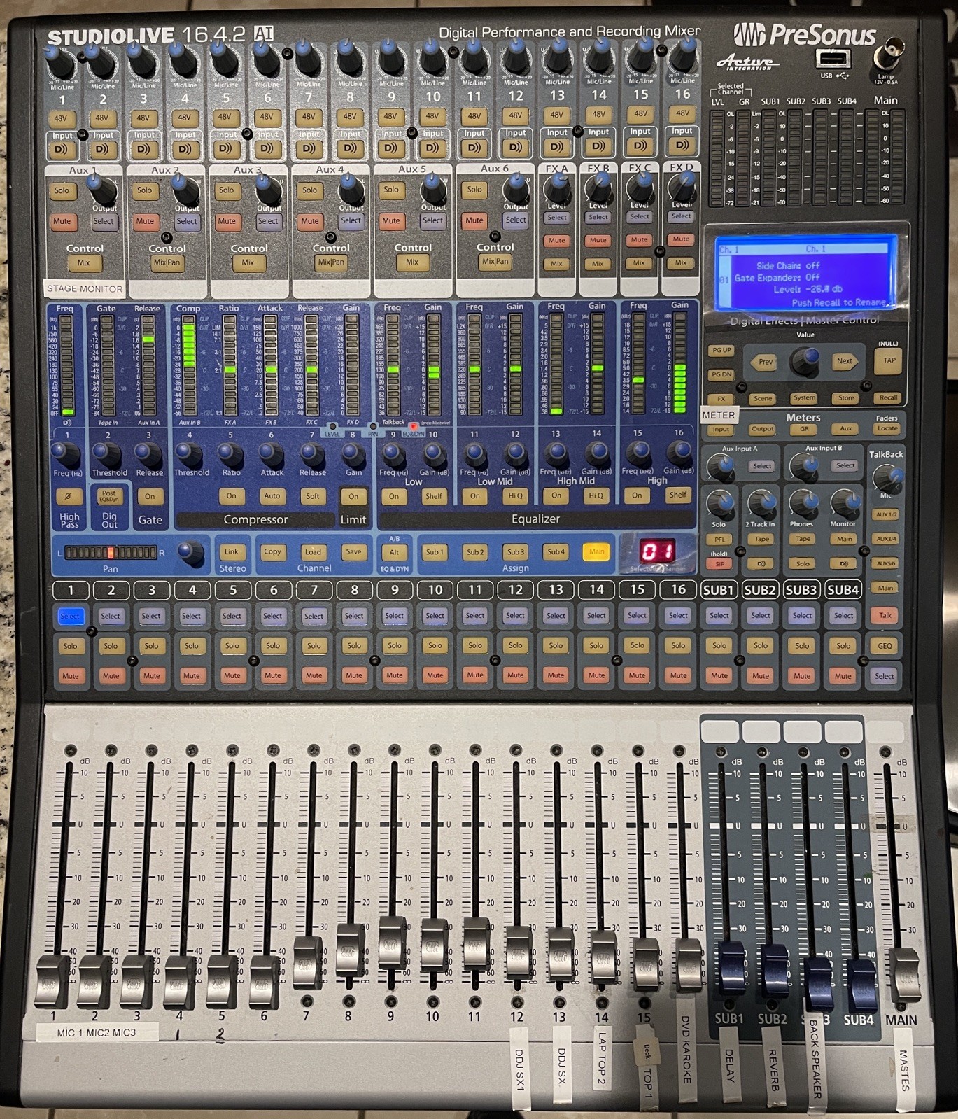 PreSonus StudioLive 16.4.2 16-Channel Digital Audio Mixer CG011LU