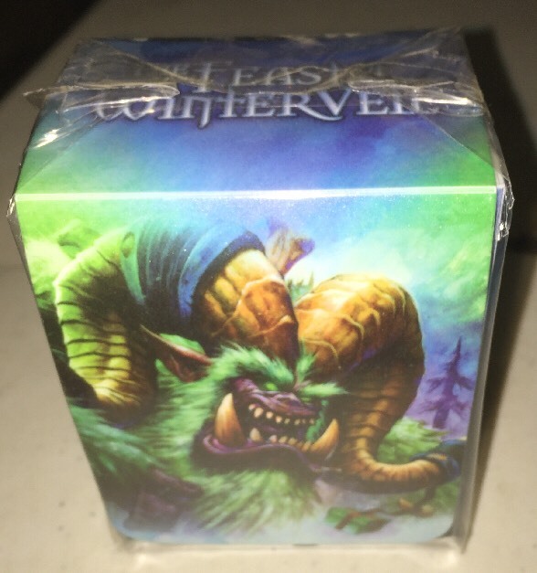 World Of Warcraft Feast Of Winter Veil Deckbox Set for Card  WoW 10 count lot
