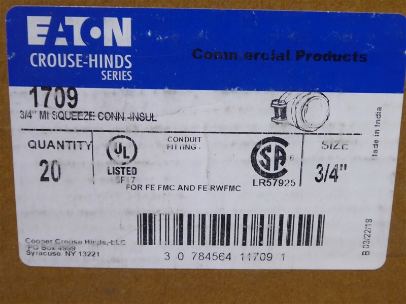 NEW Box of 20 Eaton Crouse-Hinds 1709 3/4" Conduit Squeeze Connectors