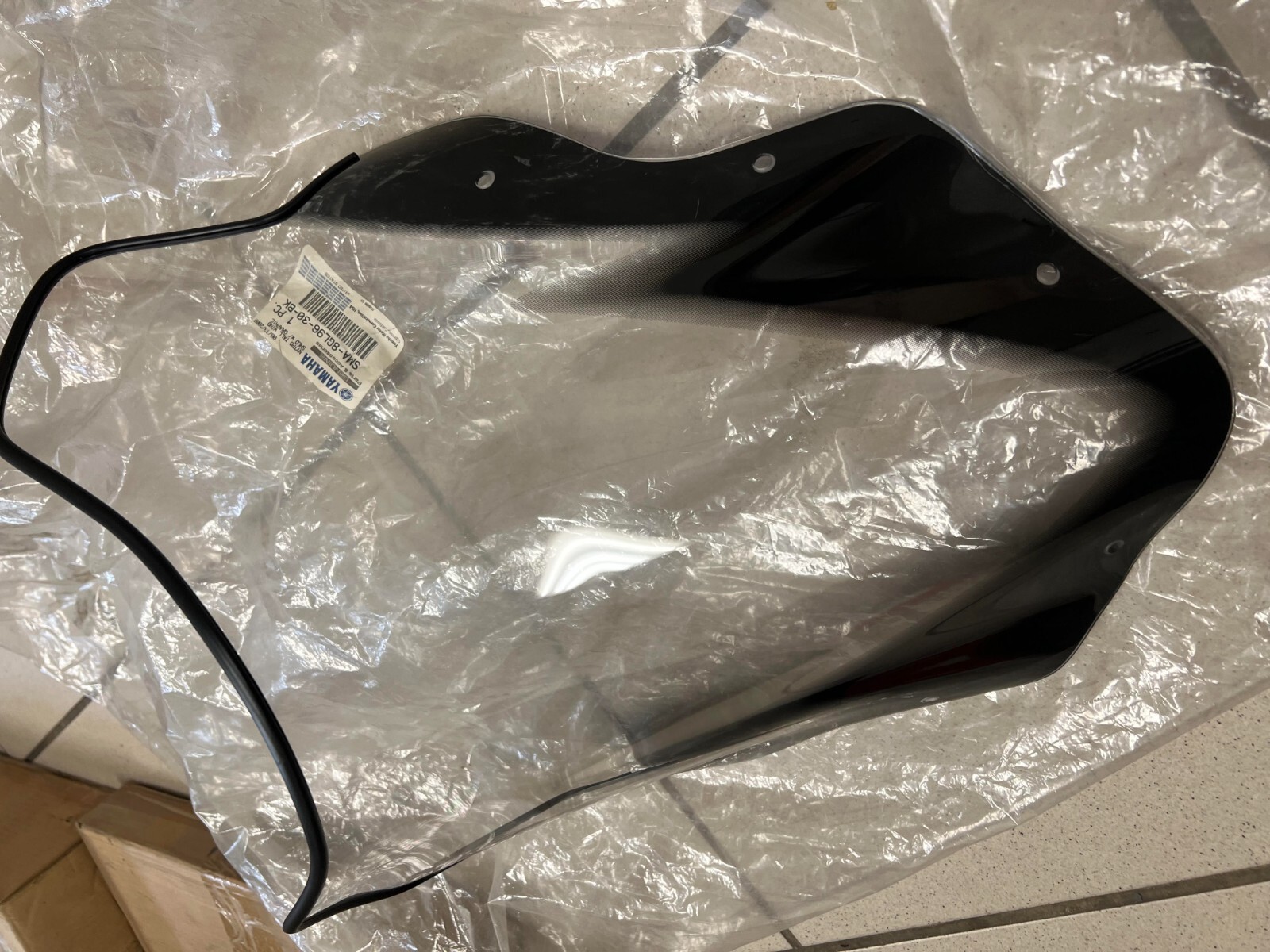 WINDSHIELD SMA-8FA96-30-BK by Yamaha