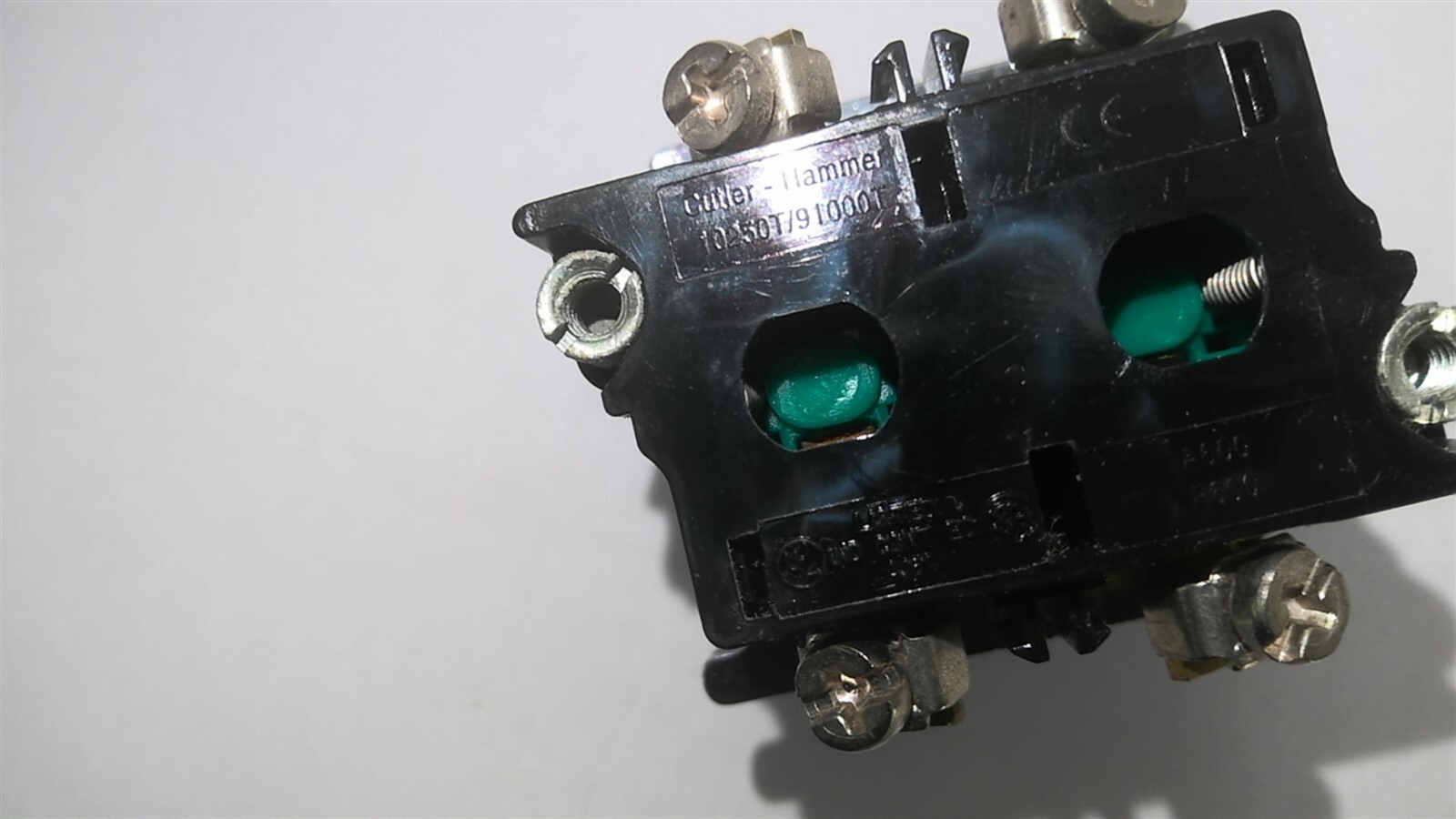 Cutler-Hammer 10250T/91000T 2 Position Switch