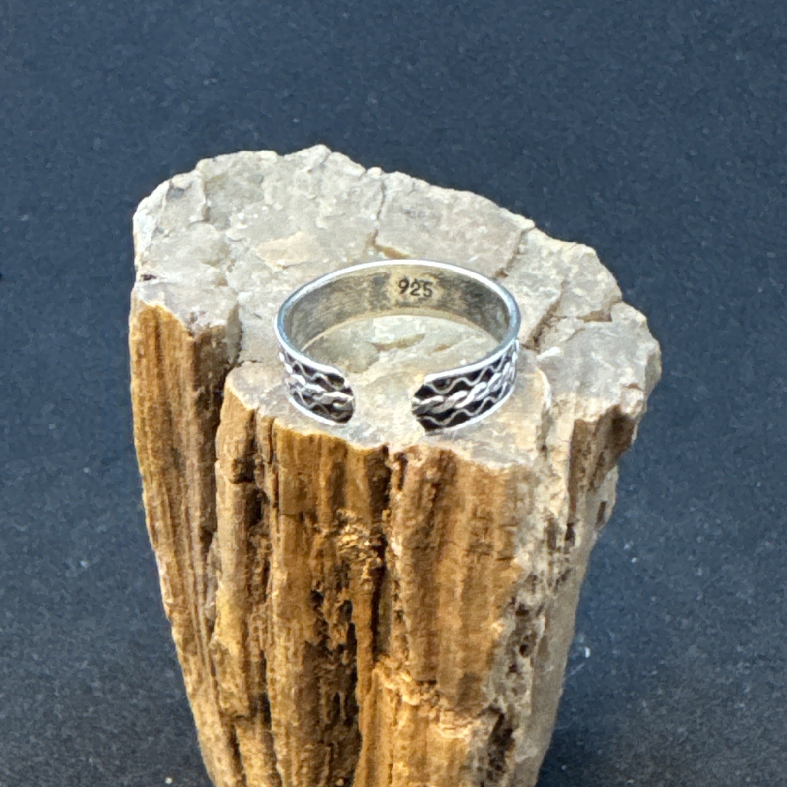 Patterned Cuff .925 Sterling Silver Toe Ring