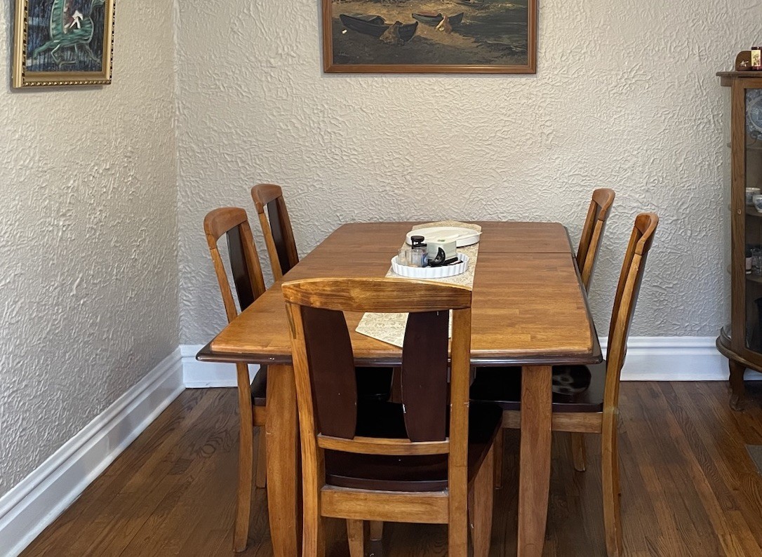 Brown solid Wood Rectangular Dining Table Set w/ 5 Chairs, Seats 6