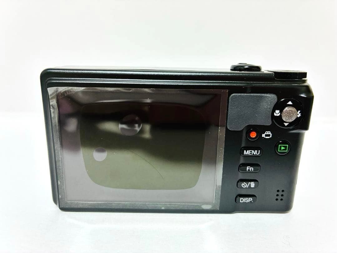 - Total Shutter Count: 6 Pcs - Ricoh CX6 Black