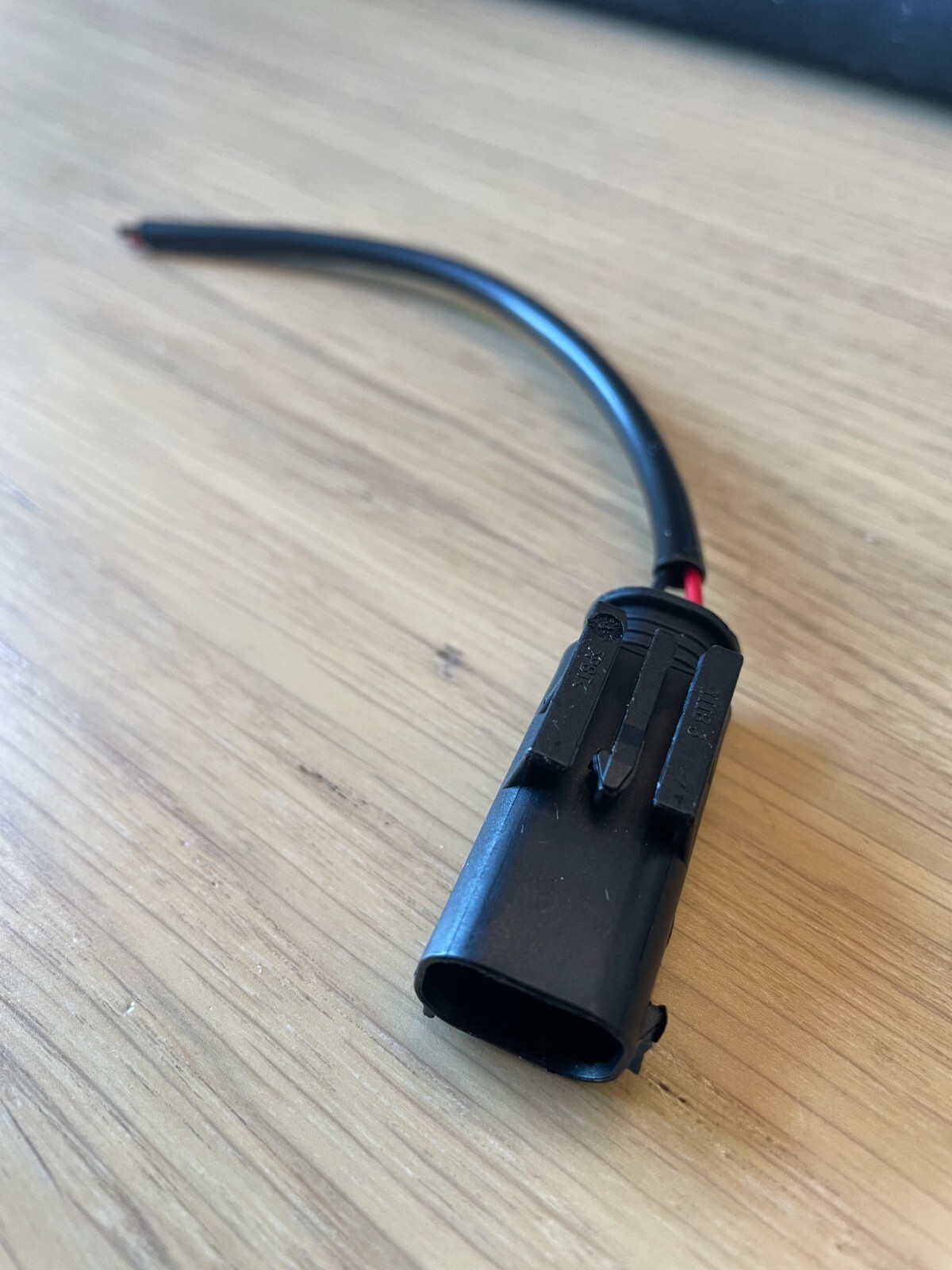 BMW S1000 XR Sat Nav GPS Connector plug (wired)