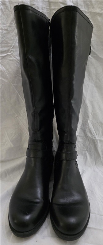 NWOT Rampage 5 Ianna Almond Toe Riding Boots Black Faux Leather 125708