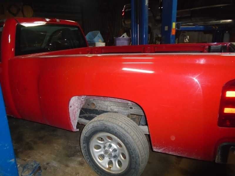 Glove Box Fits 08 Silverado15 117341