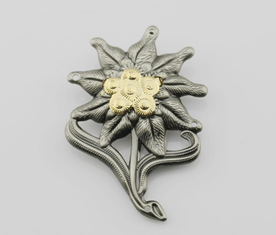WWII German Officer Edelweiss Mountain Metal Cap Badge Insignia-grey