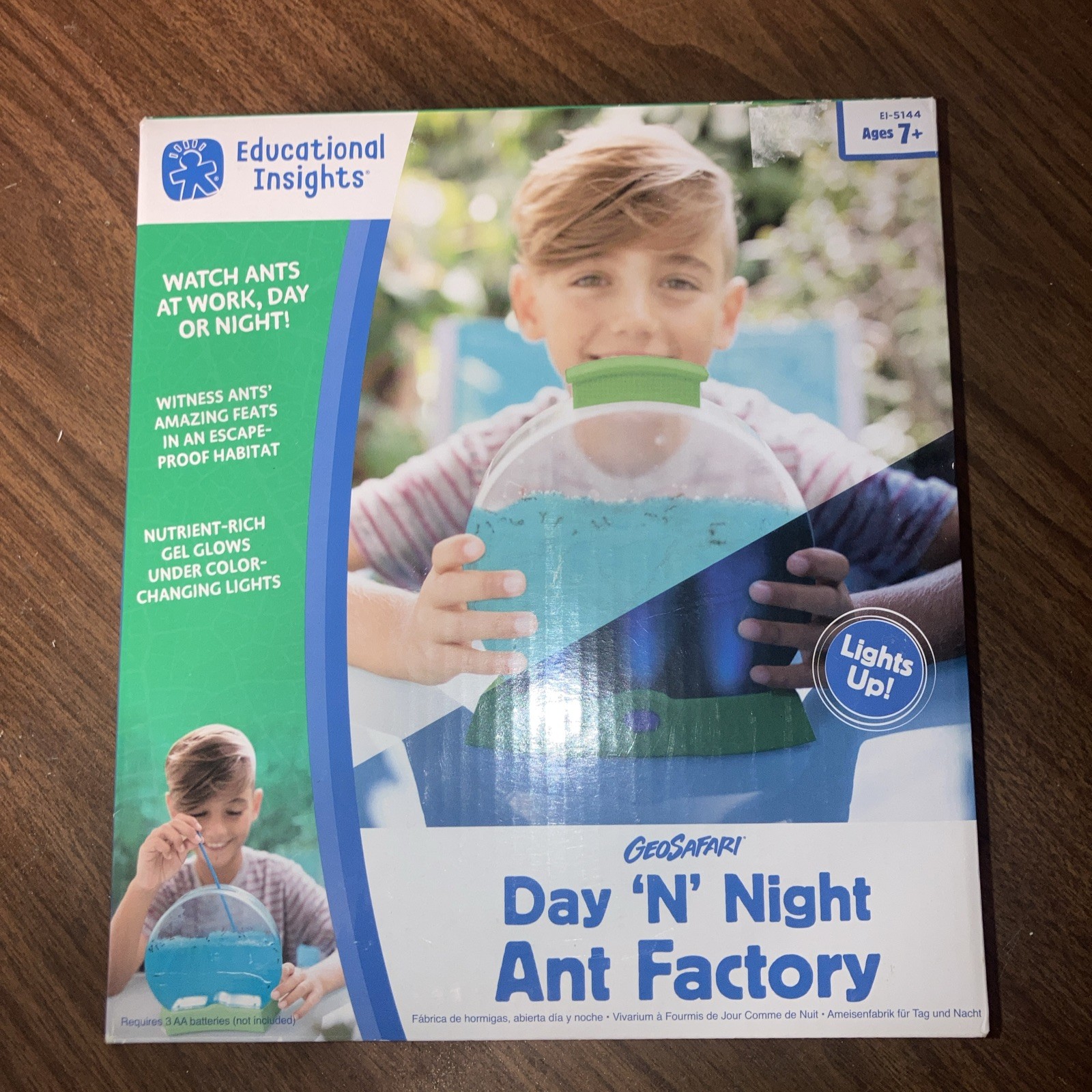 Educational Insights GeoSafari Day 'N' Night Ant Factory: Kids Outdoor Toys, New