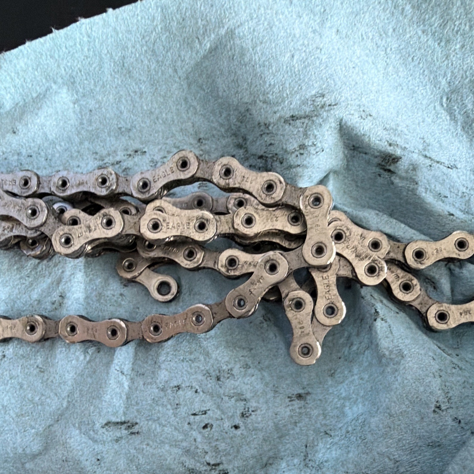 SRAM GX Eagle chain ** 500 miles**