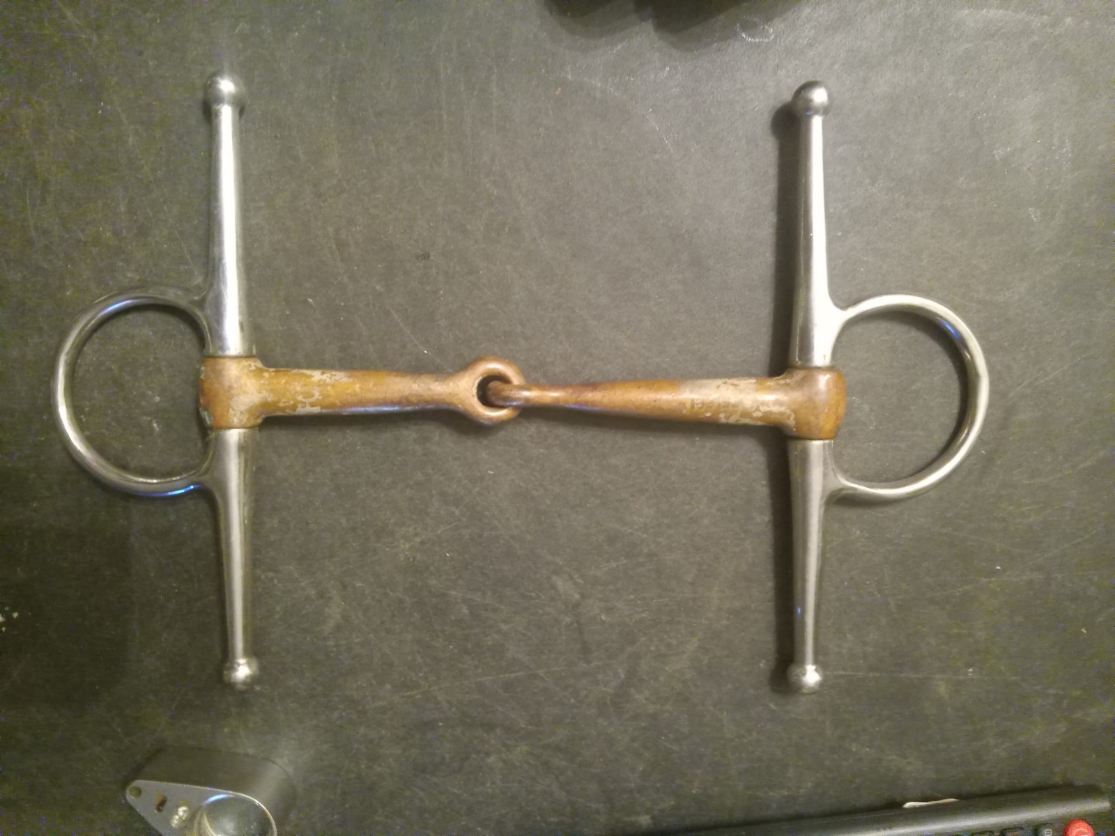 Used eggbutt full cheek snaffle Bit 5 1/2 in copper mouth