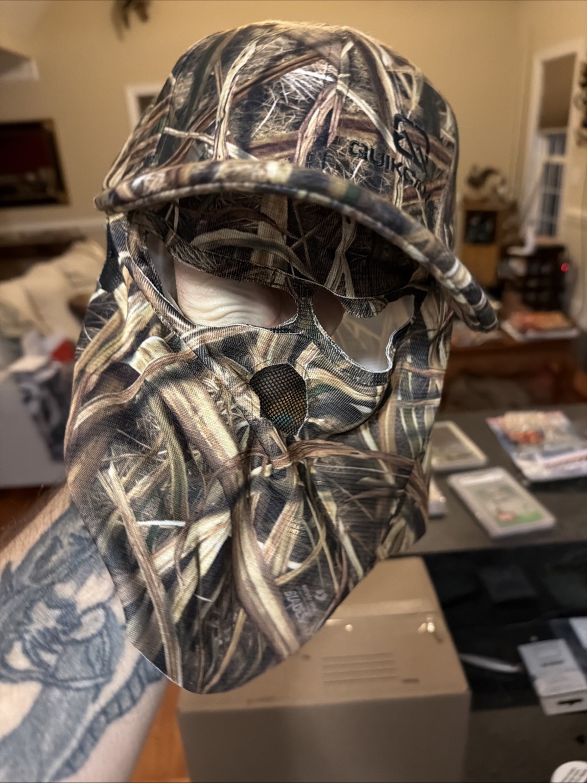 Mossy Oak Blades Camo Hat With Face mask