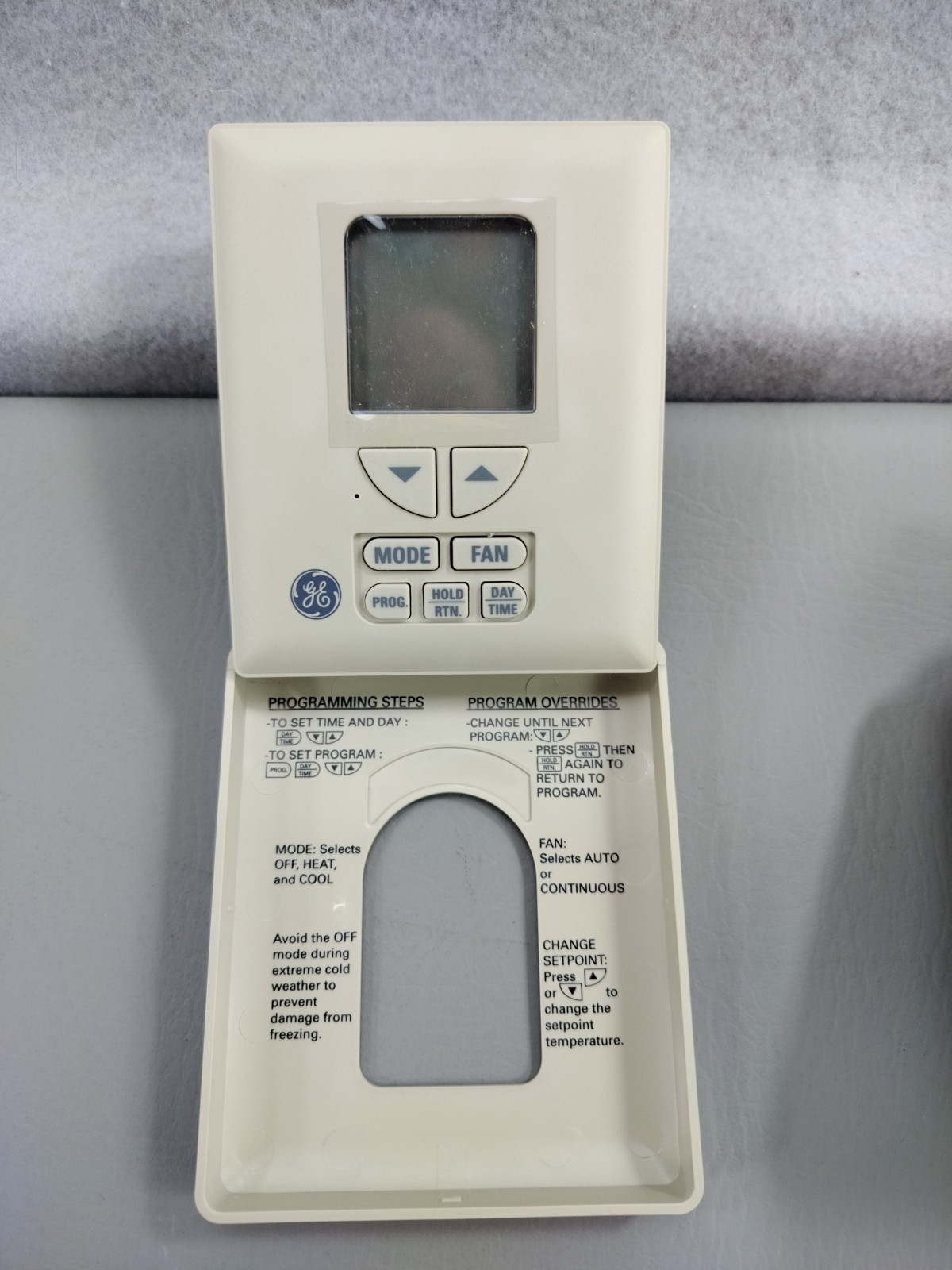 GE Digital Thermostat Model RAK 163P1 Programmable New