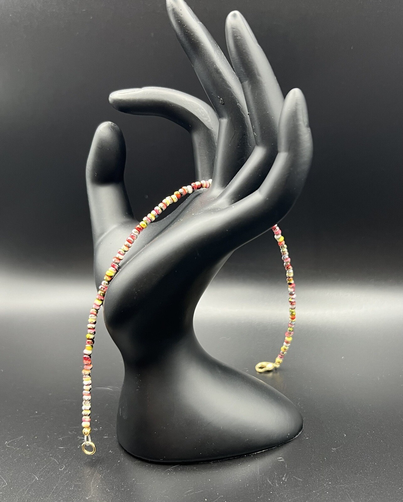 ANKLET -  casual delicate glass beaded anklet w/gold lobster claw clasp