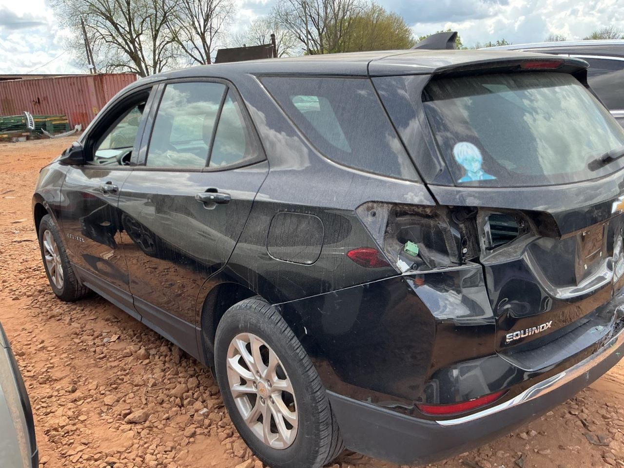 EQUINOX 2018 Glove Box 5024611
