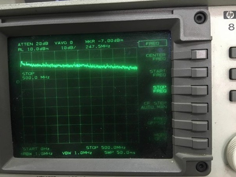 1 ~ 3.5GHz Noise Signal Generator Noise Source Simple Spectrum Tracking Source
