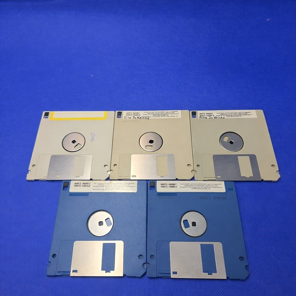Rare Commodore Amiga A3000 Kickstart Workbench 2.04 System Disks 5 Pack