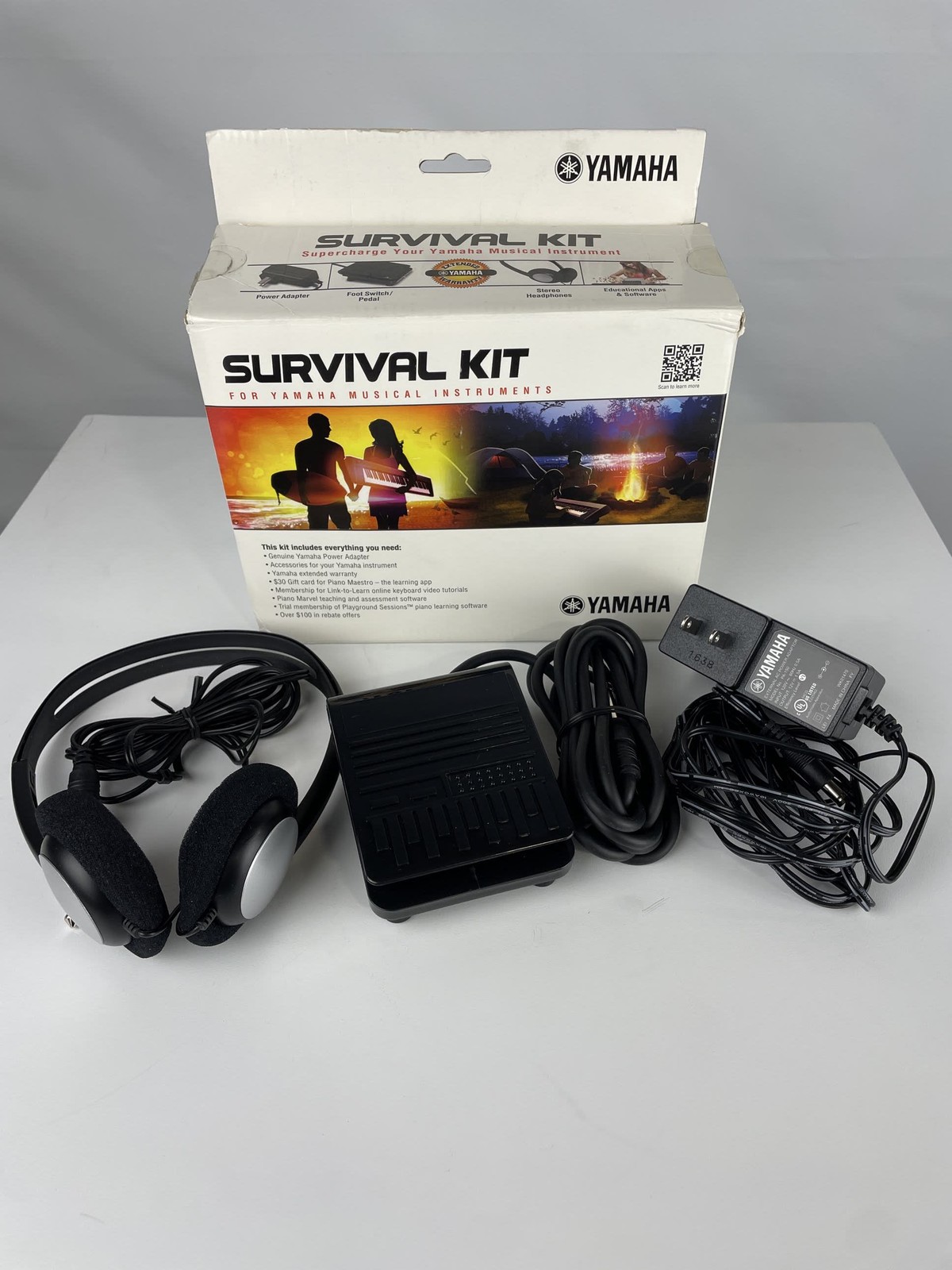 Open Box Yamaha SK D2 Keyboard Survival Kit