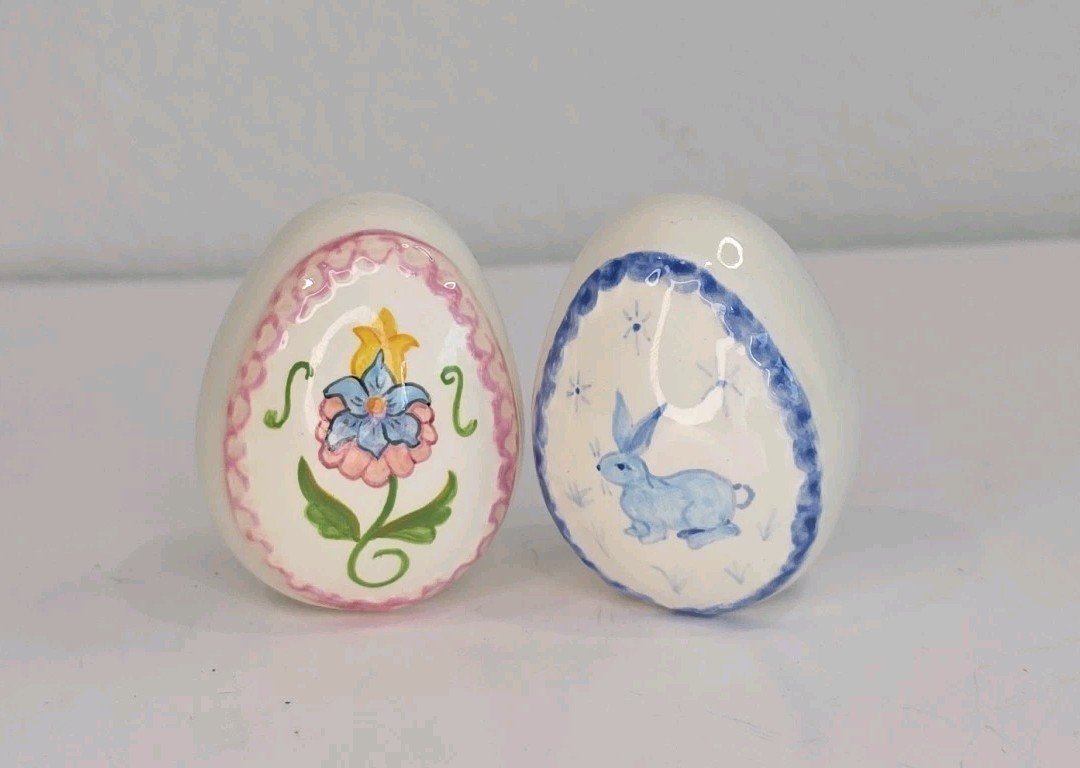 Vtg Set Of 2 Ceramic Signed Budwell Hand Painted Eggs 000071007
