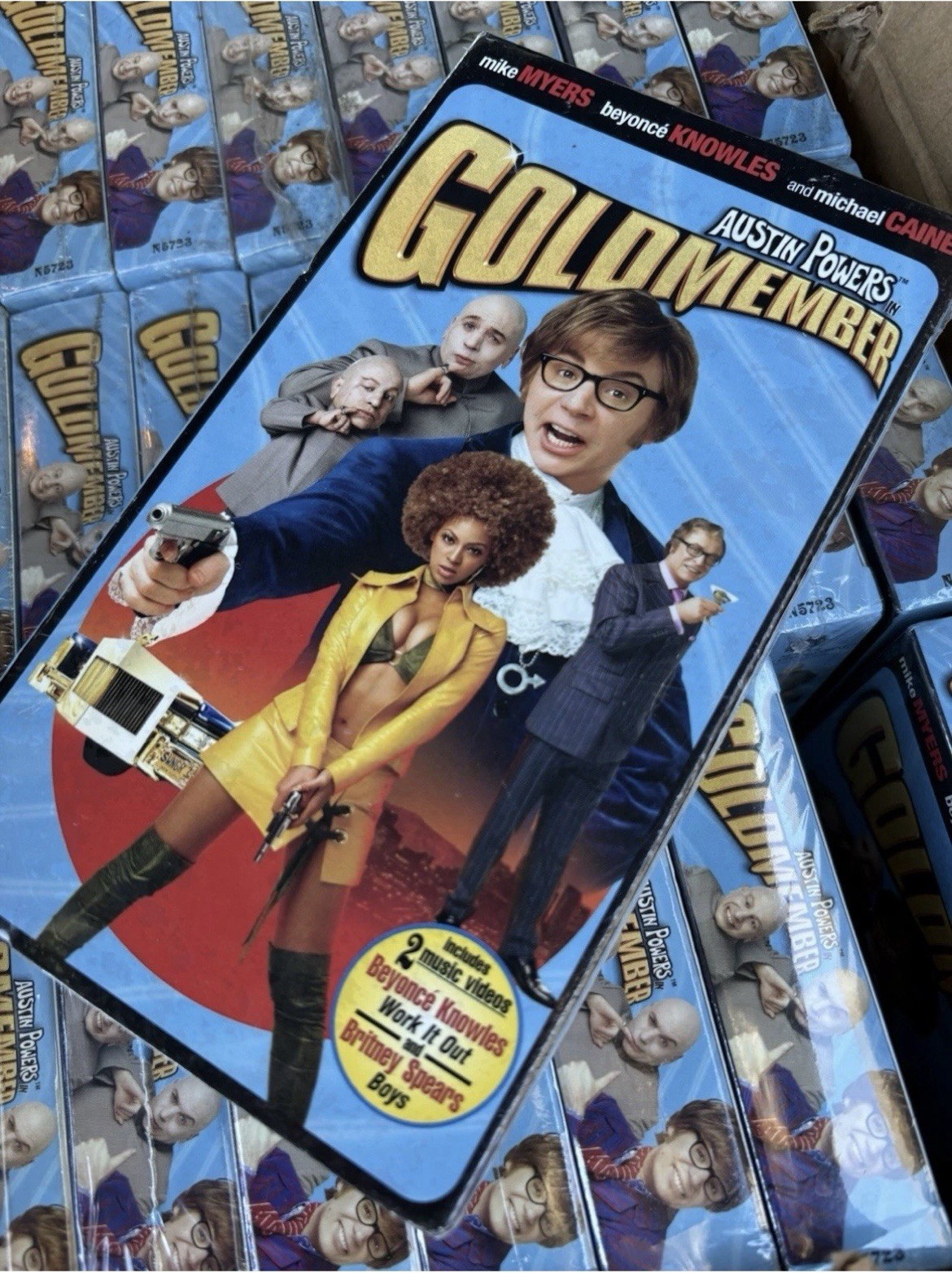 Austin Powers in Goldmember 2002 VHS factory sealed tapes. 50 count box