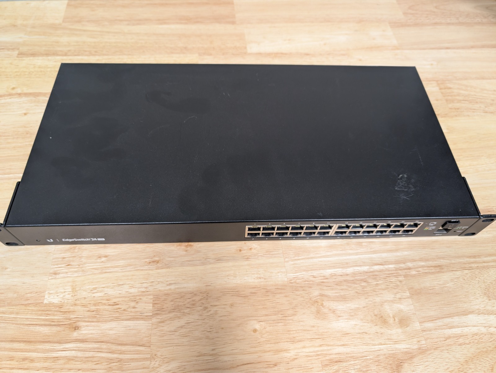 Ubiquiti Networks ES-24-LITE Ethernet Switch