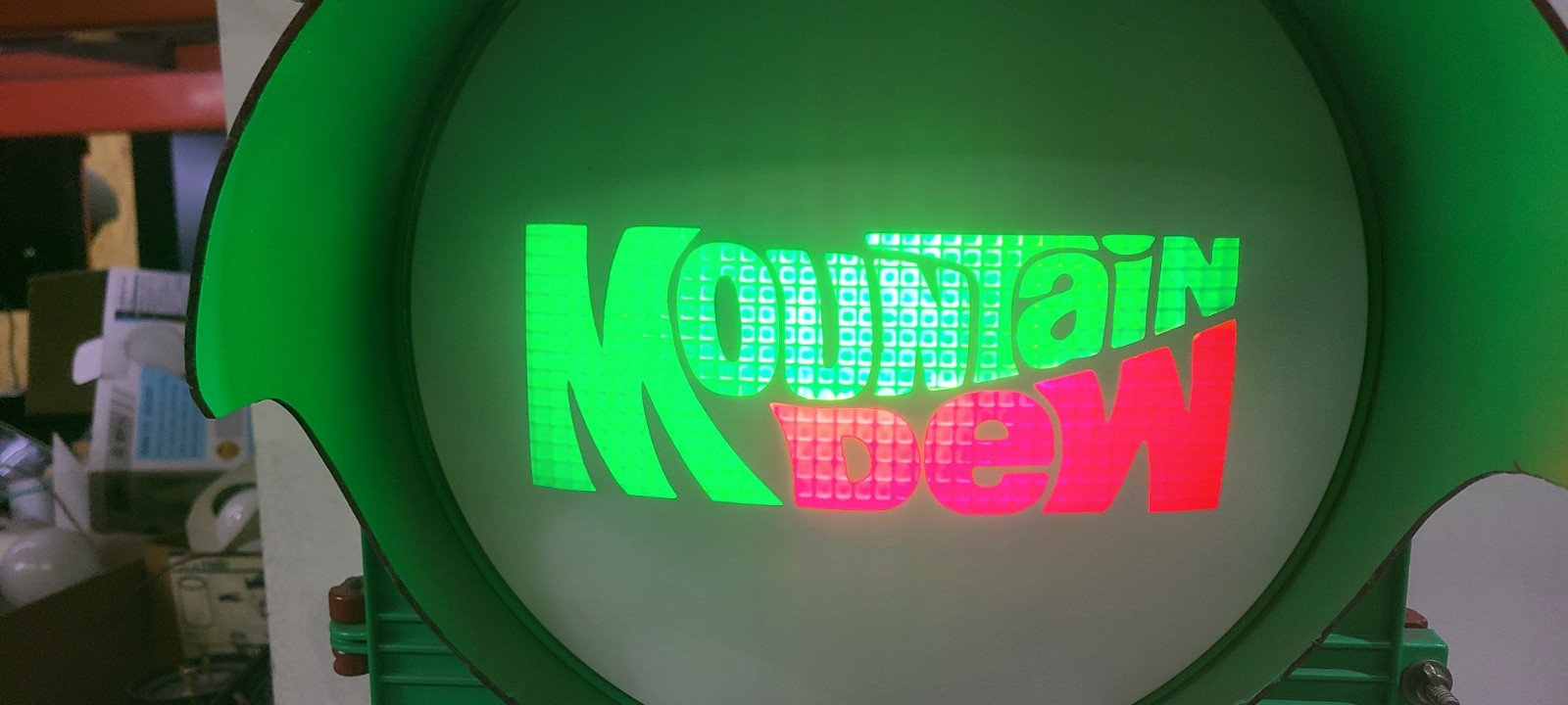 MOUNTIAN DEW MANCAVE LIGHT