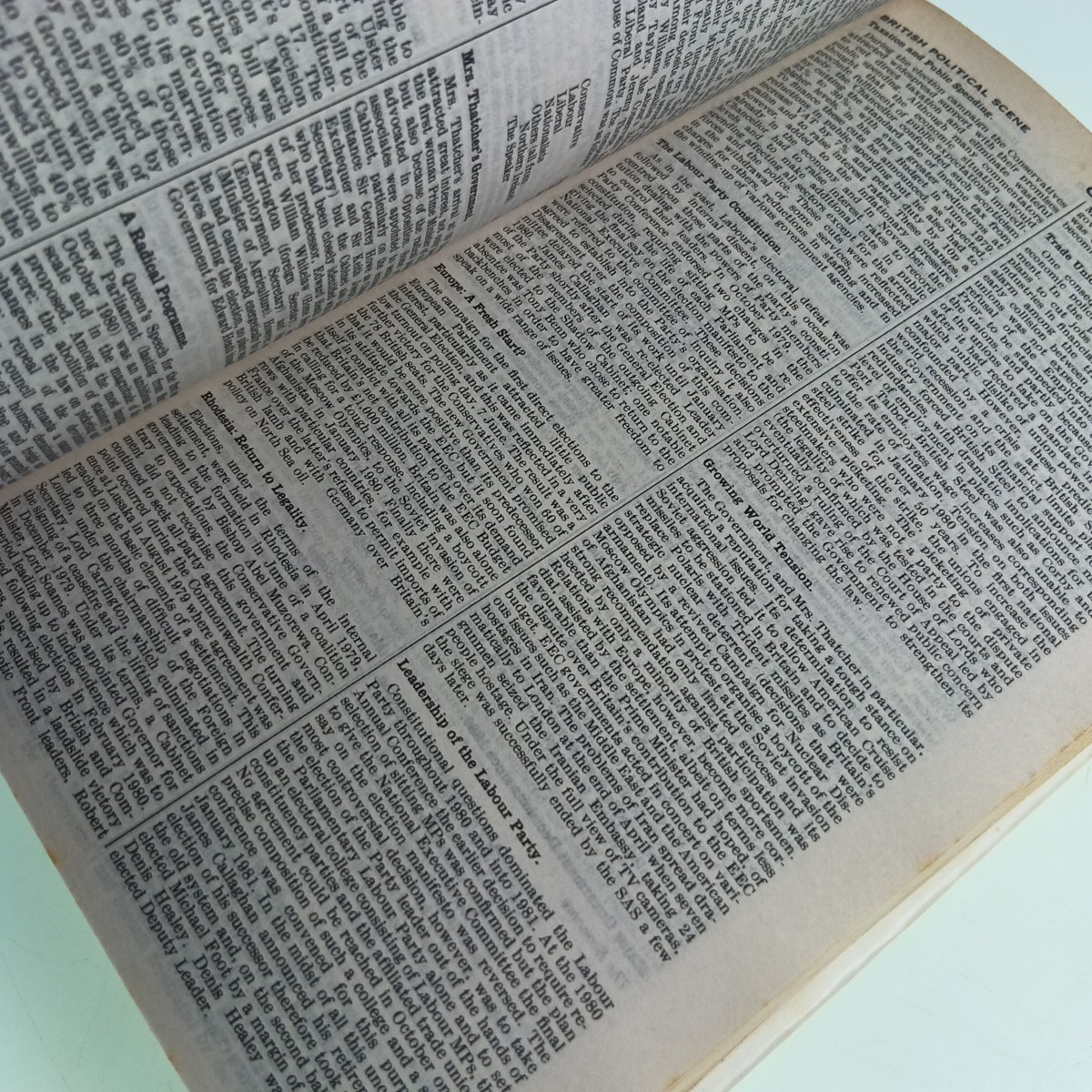 Pears Cyclopaedia 90th 1981 Hardback Book