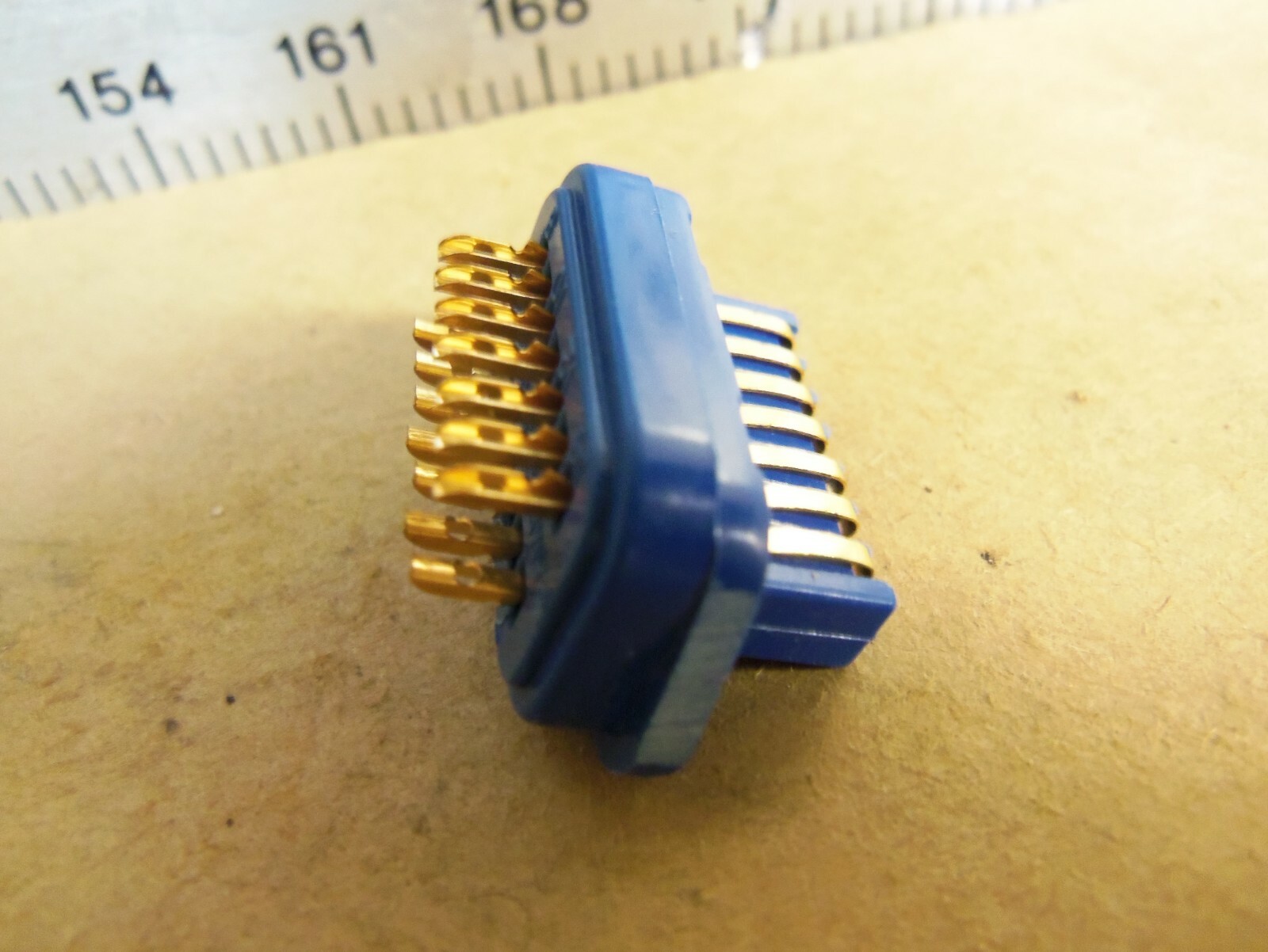 Amphenol Corp. -  Electrical Plug Connector - P/N: 57-30140 (NOS)