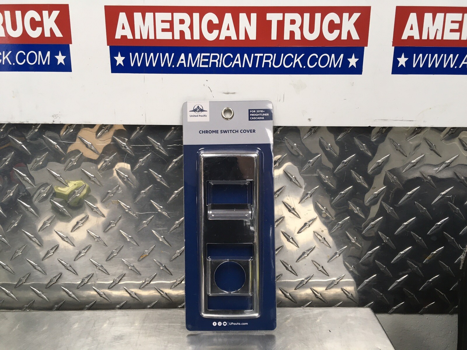 2018+ Freightliner Cascadia DS Chrome Door Switch Cover w/ Power Windows/Mirror