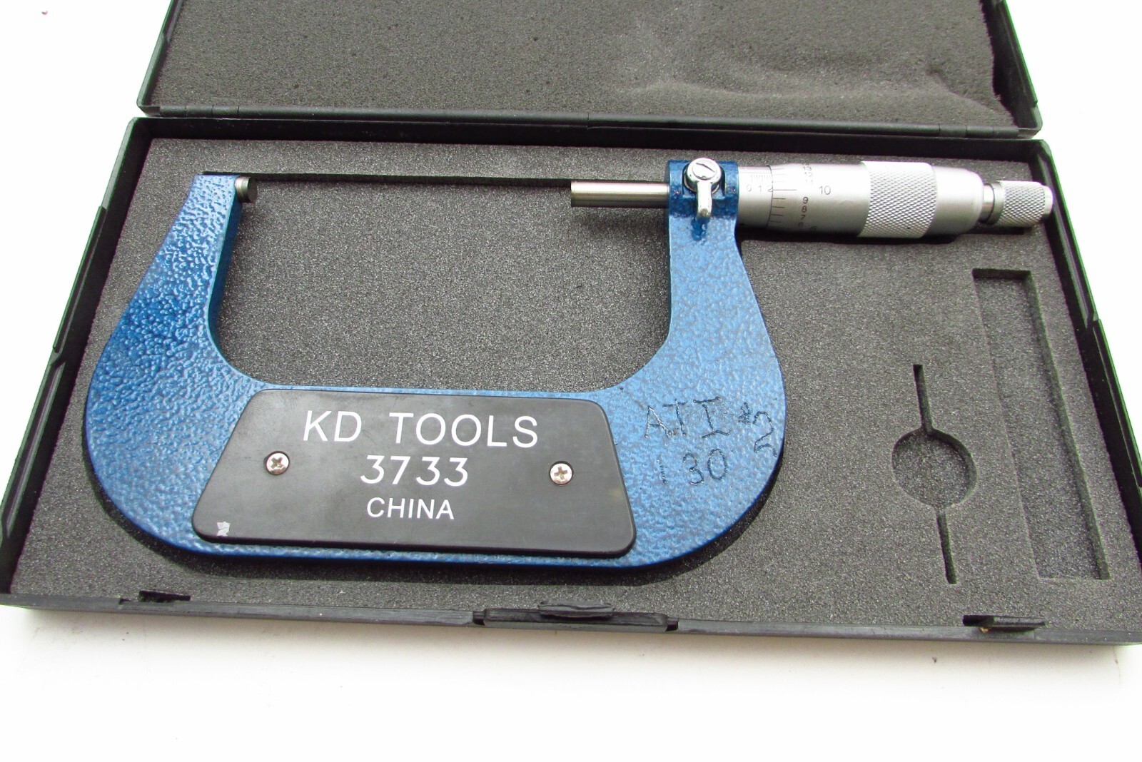 KD Tools  3" to 4" Micrometer - 3733