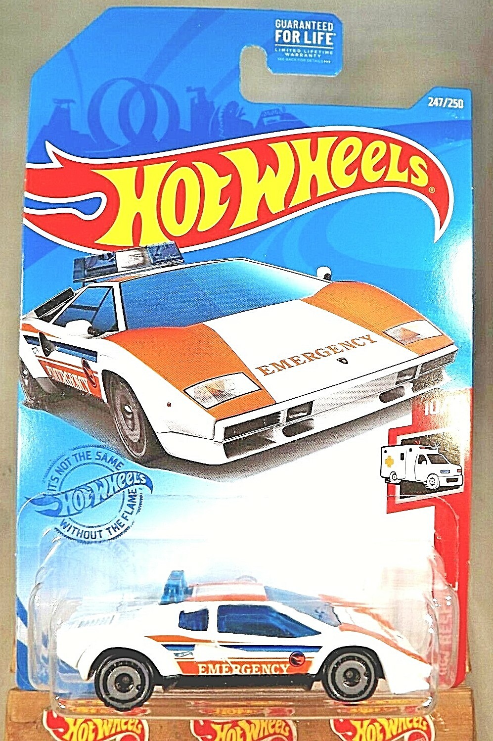 2021 Hot Wheels Treasure Hunt #247 HW Rescue LAMBORGHINI COUNTACH POLICE CAR