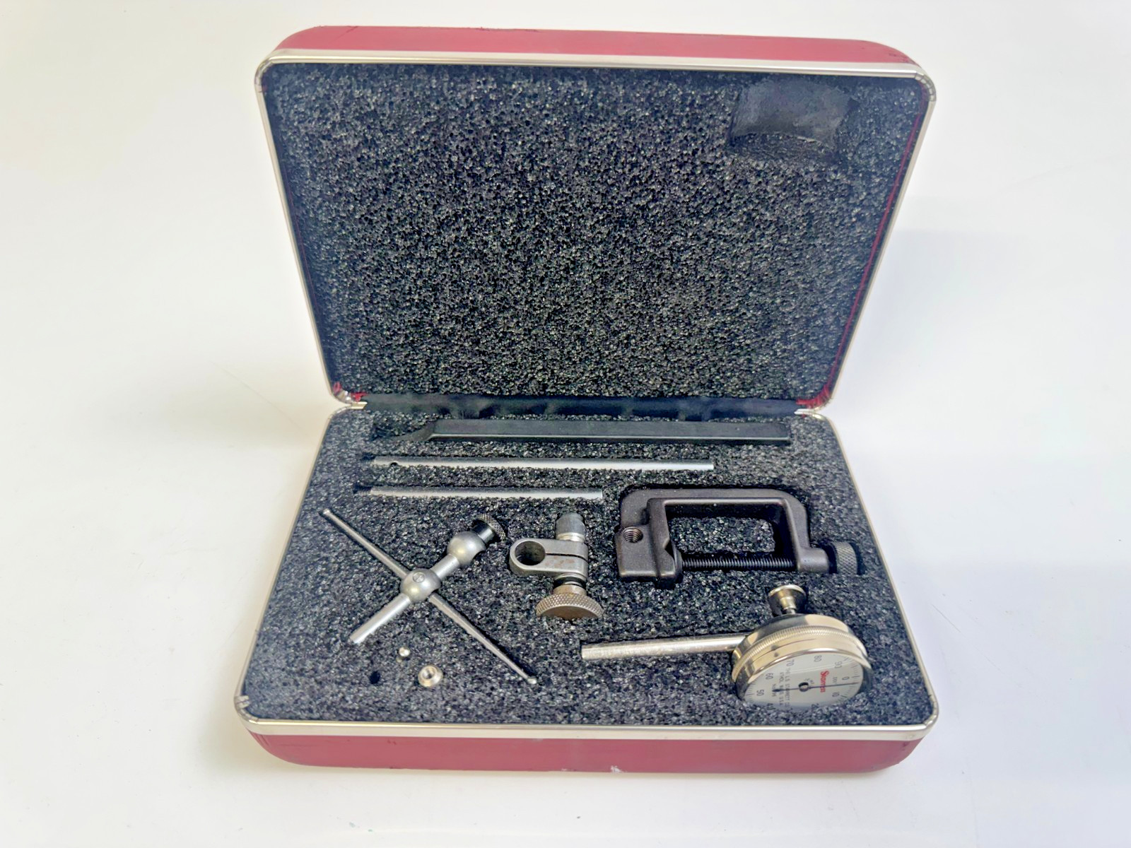 Starrett No. 196 Universal Dial Test Indicator .001" w/Attachments & Case USA