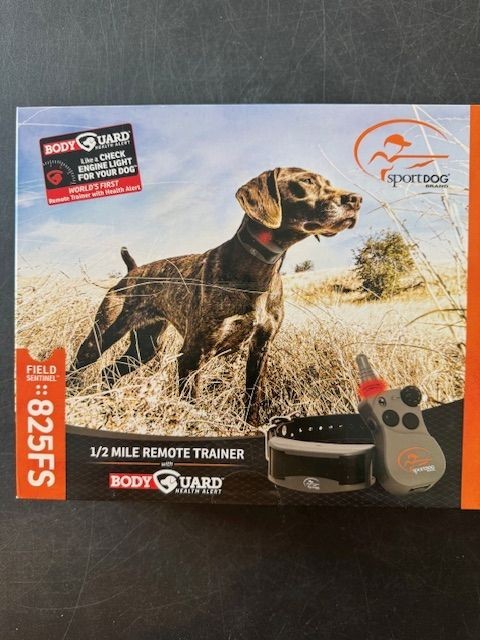 SportDOG 825FS FIELDSENTINEL Remote Dog Trainer w/ Health Monitoring Alerts NEW