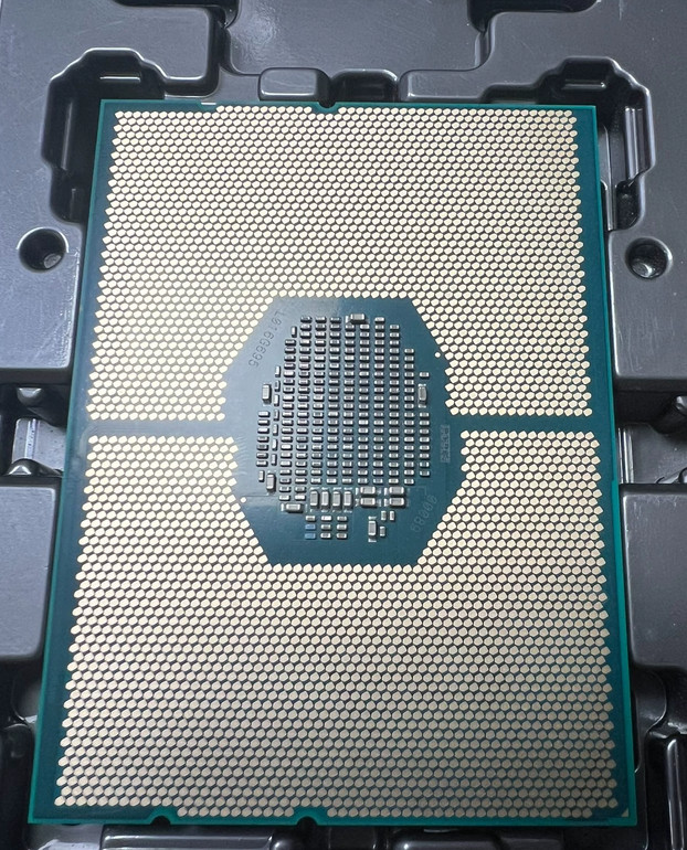 Intel Xeon Platinum 8272cl CPU processor srf89 26-core 2.60ghz 35.75mb lga-3647.