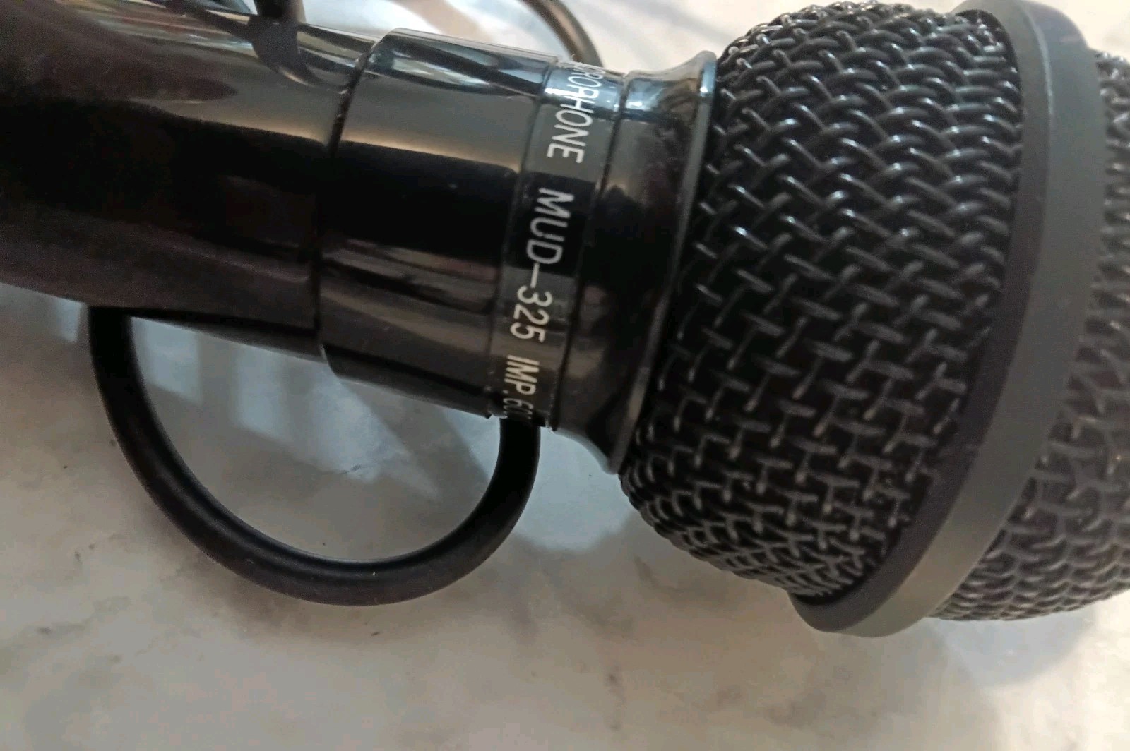 Carol MUD-325 Unidirectional Dynamic Microphone Karaoke Mic Untested As Is