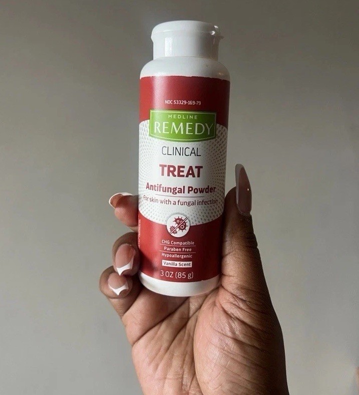 Remedy Clinical Treat Antifungal Powder Vanilla Scent 3 oz (MSC092603) Exp 07/26