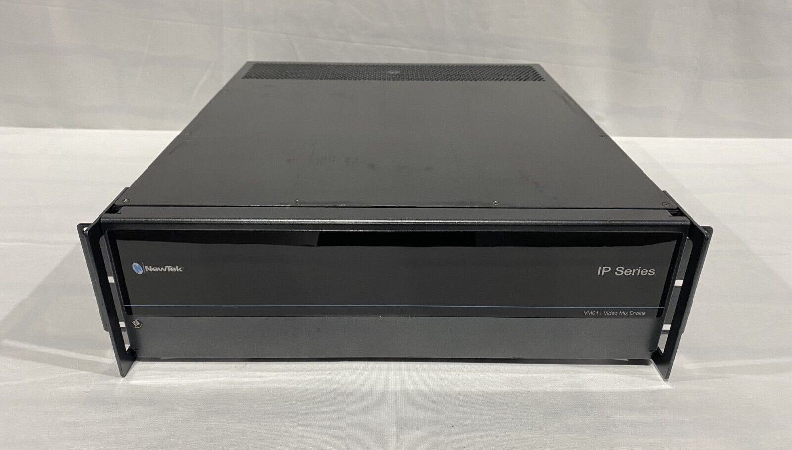 NewTek IP Series VMC1 Video Mix Engine