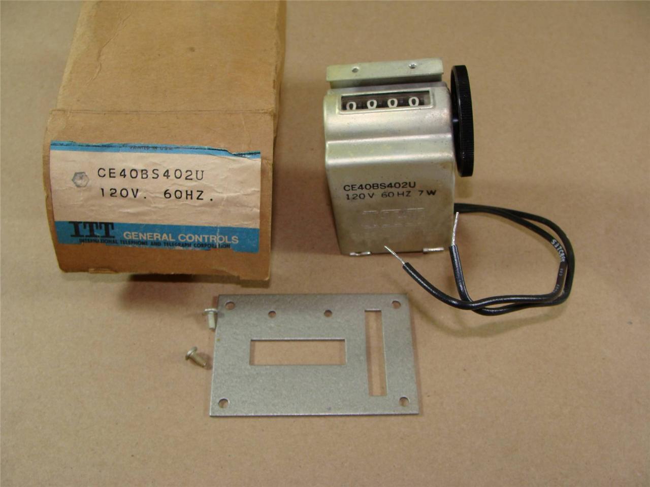 NEW ITT ITE GENERAL CONTROLS COUNTER CE40BS402U 120 VAC 7 WATT W/ COVER & RESET