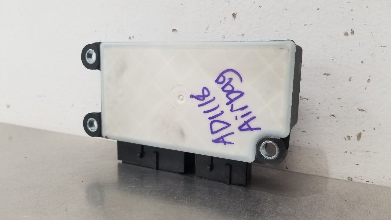 17 CHEVY TAHOE SRS CONTROL MODULE 13584587