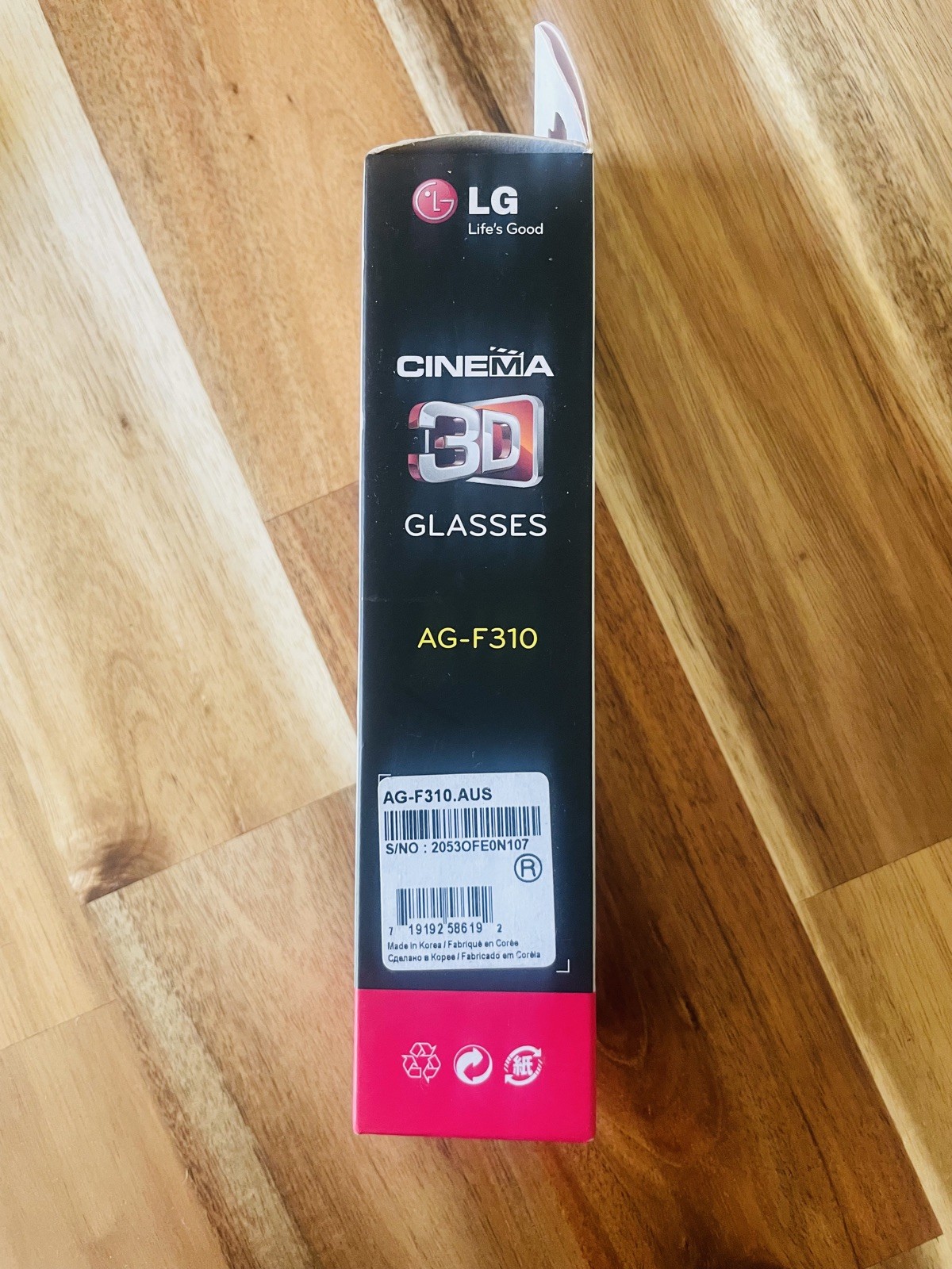 LG Cinema 3D Glasses AG-F310 Passive 1 Pair Sealed New SHIPS FROM USA