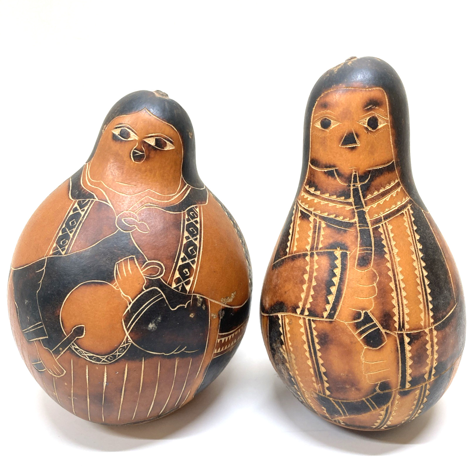 Lolaver Mauen Peru Folk Art Hand Carved & Painted Rattle Gourds Set of 2