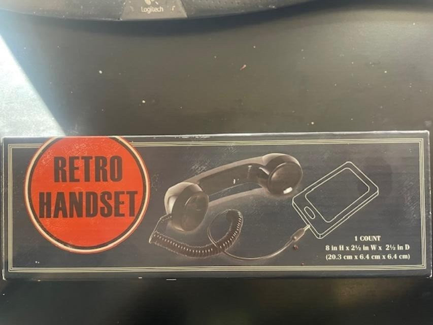 NEW in BOX Grand Star Retro Headset    Plugs Into Your Mobile Device's